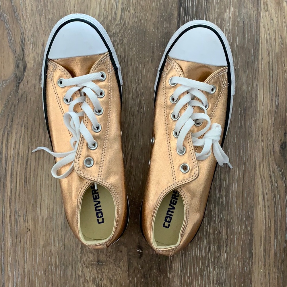 NWOT* metallic Converse